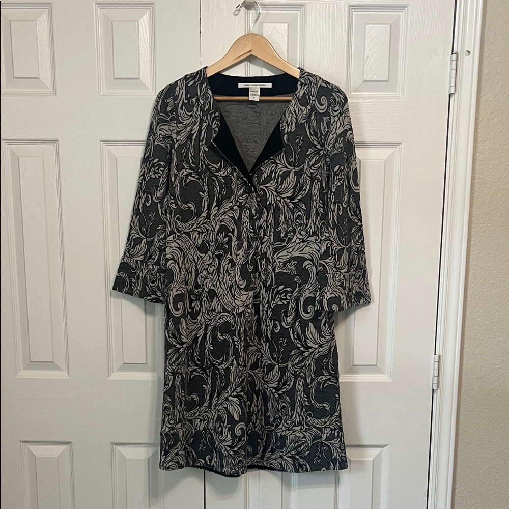 Diane Von Furstenberg Black and Gray Knit Dress with pockets
